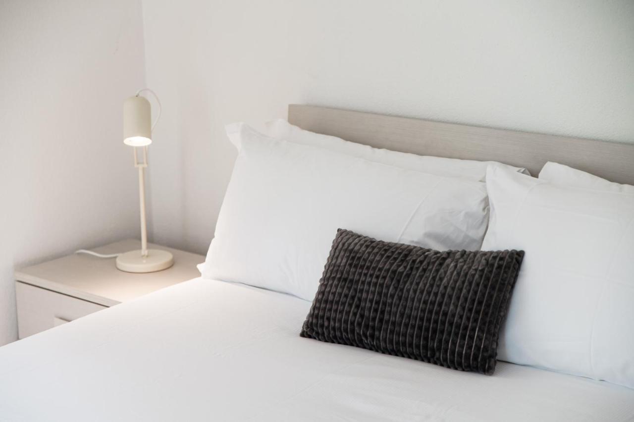 Giuka Apartment By Quokka 360 - Close To The Station Massagno ภายนอก รูปภาพ