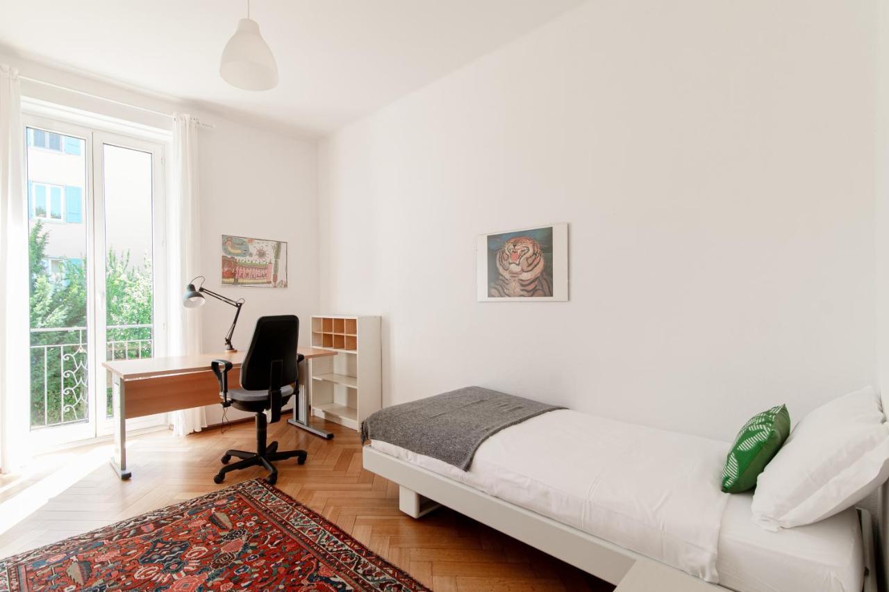 Giuka Apartment By Quokka 360 - Close To The Station Massagno ภายนอก รูปภาพ