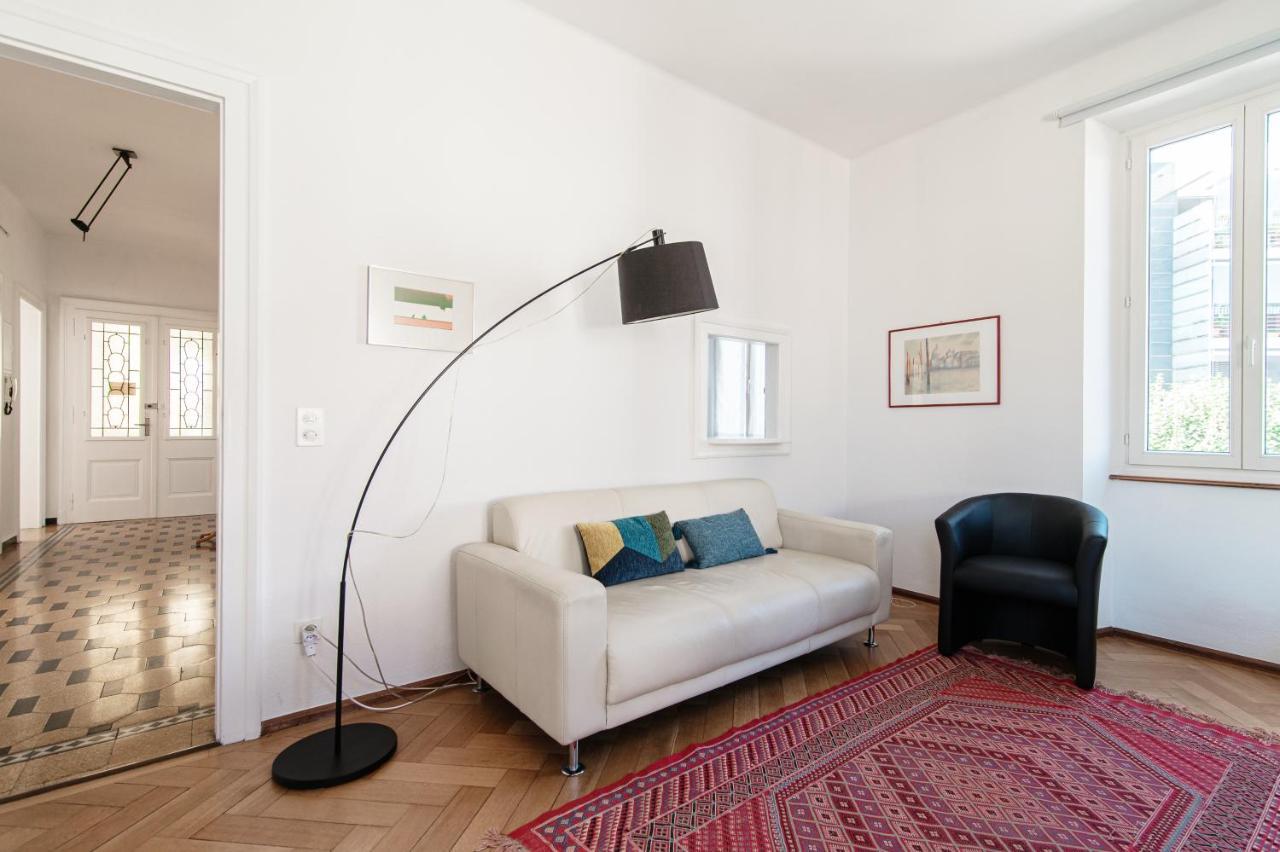 Giuka Apartment By Quokka 360 - Close To The Station Massagno ภายนอก รูปภาพ
